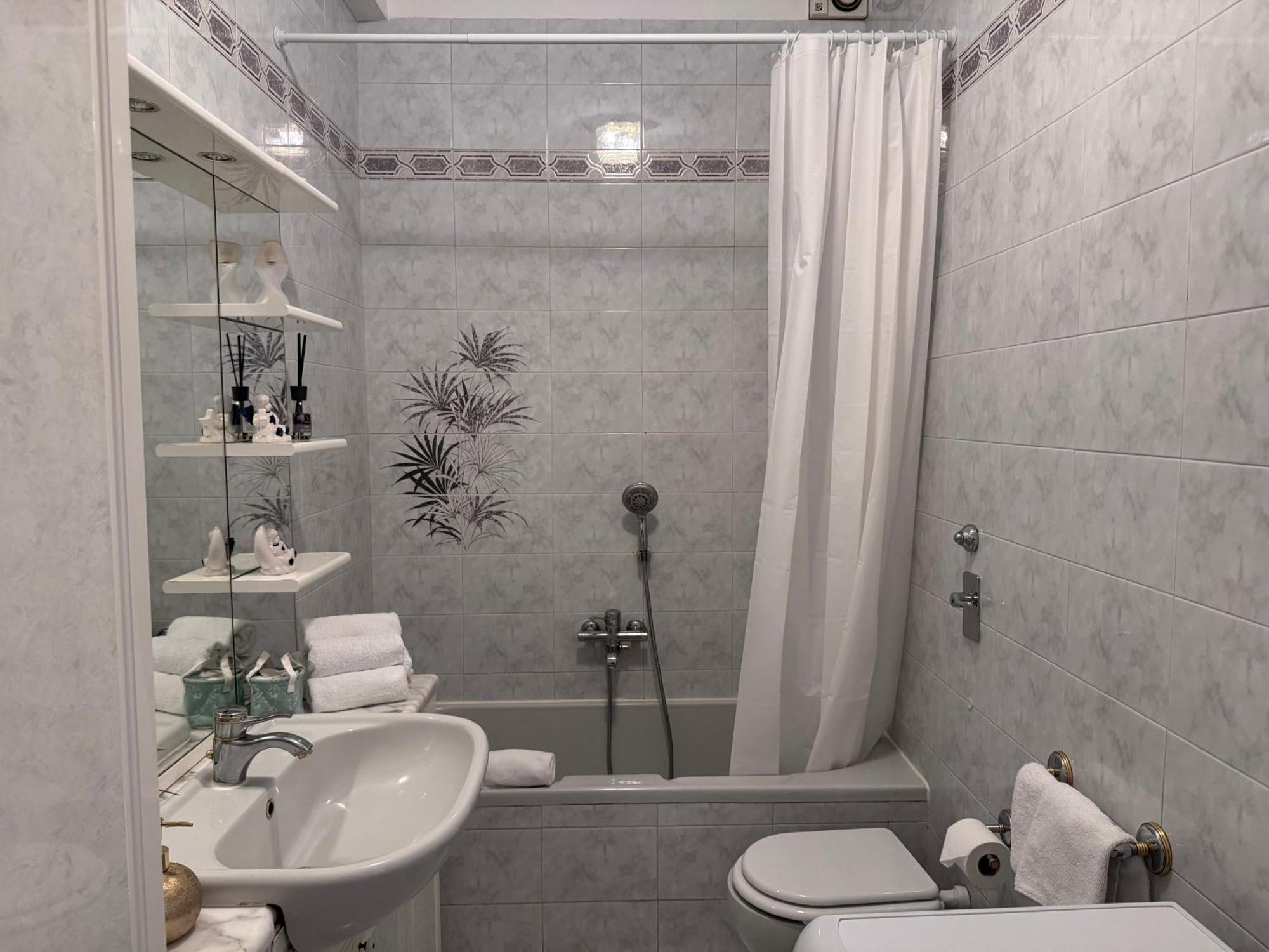 Appartement Casa Kolbe 8 , Centro M4 *