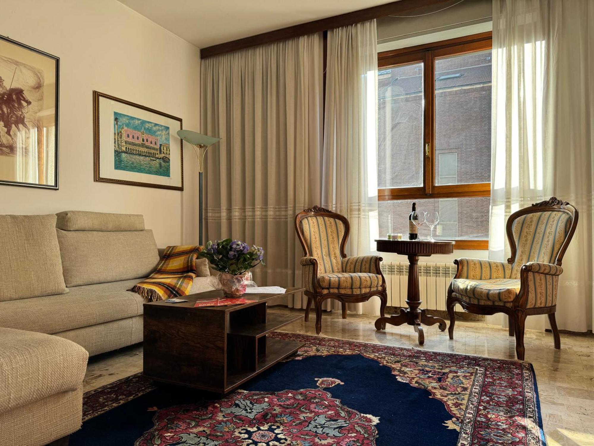 Casa Kolbe 8 , Centro M4 Appartement