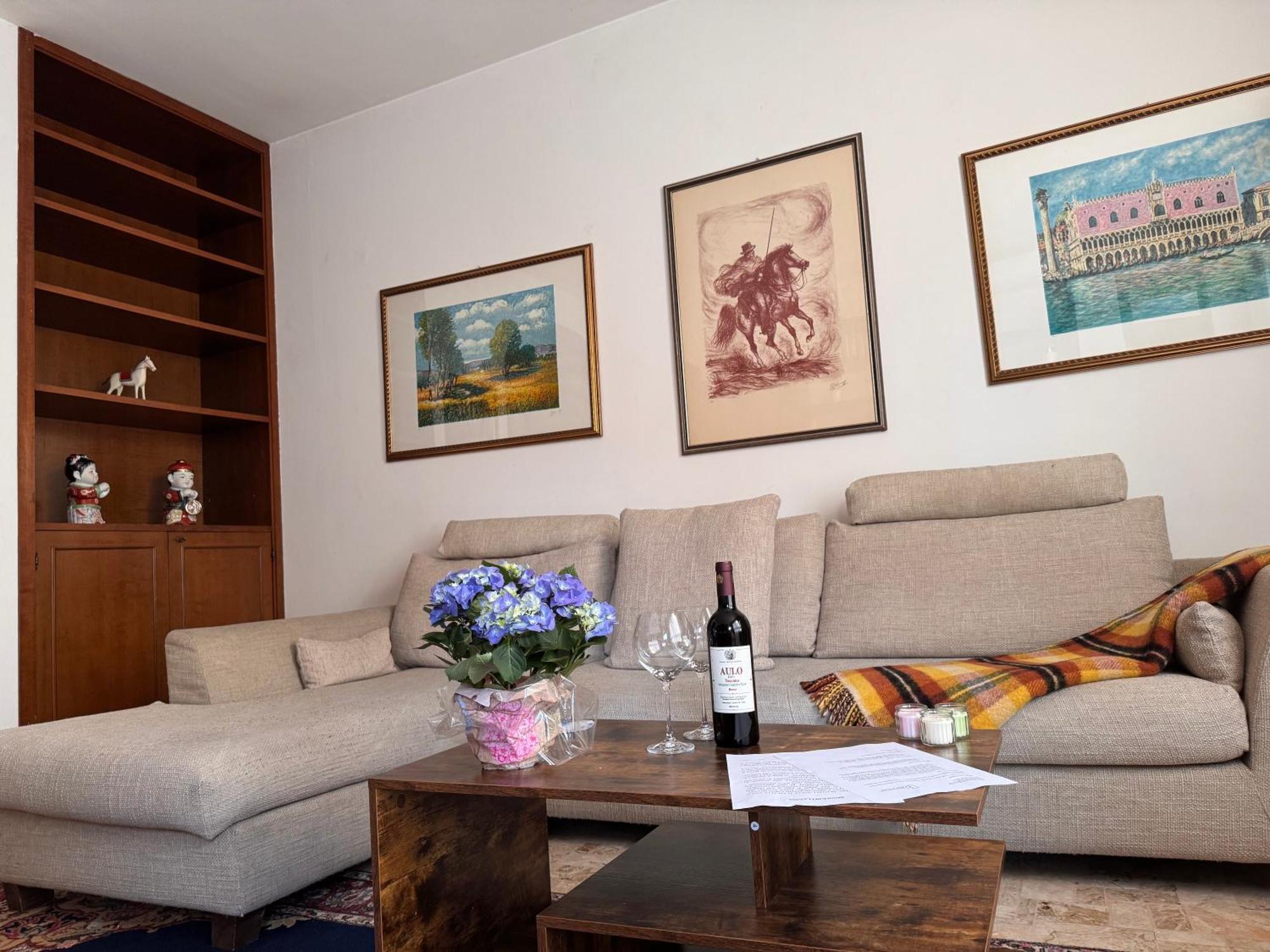 Casa Kolbe 8 , Centro M4 Appartement